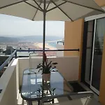 Elegant Sea View נאזרה